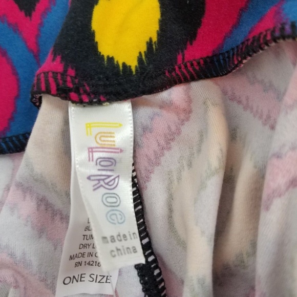 Lularoe OS Legging Women One Size Pink Yellow NWOT - Picture 3 of 5